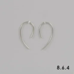 8.6.4 - Small Curve Hoop in Sterling Silver