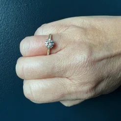 Rebecca Overmann - Six Prong Diamond Solitaire